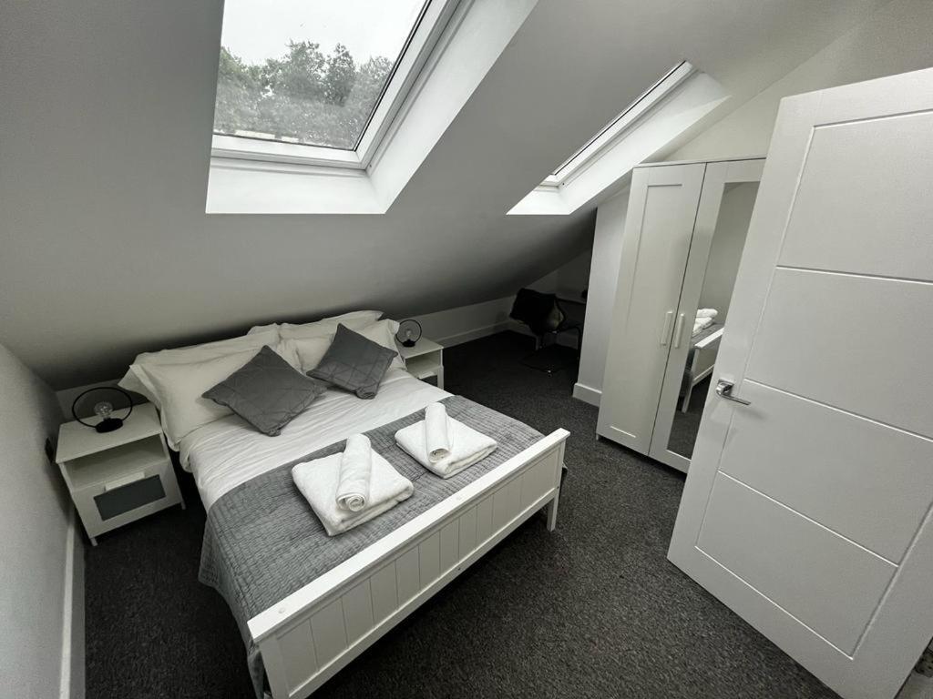 2 Bedroom Flat London Exteriör bild